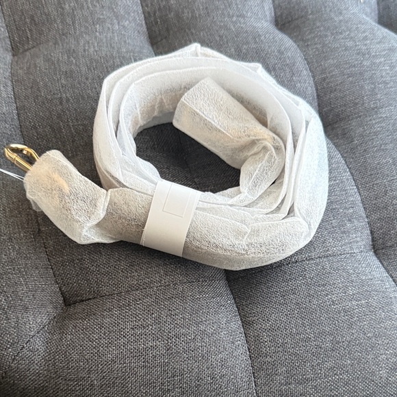 Michael Kors Beige Quilted Satchel - Picture 6 of 9